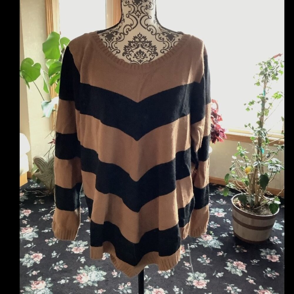 New AGB Sweater Sienna & Black Slimming Line Size 2X       2^